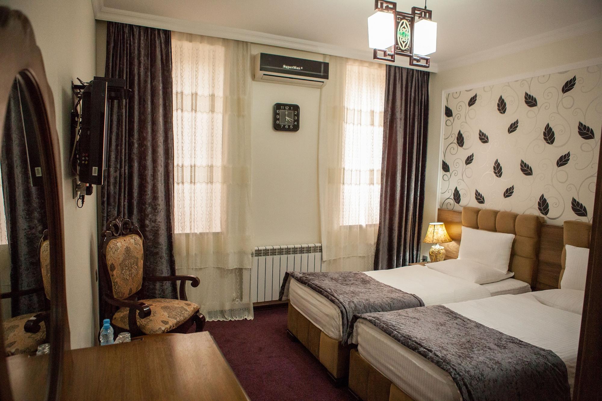 Issam Hotel & Spa เชกี ภายนอก รูปภาพ